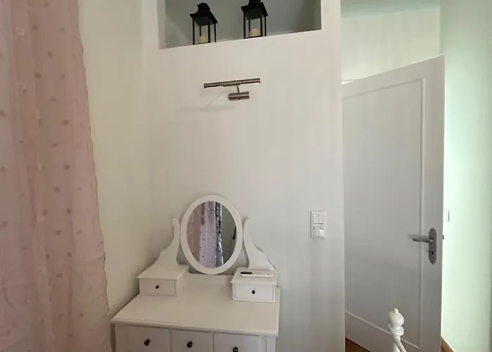 Anastasia Gardens House דירה *