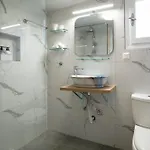 Anastasia Gardens House 公寓