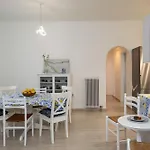 公寓 Anastasia Gardens House