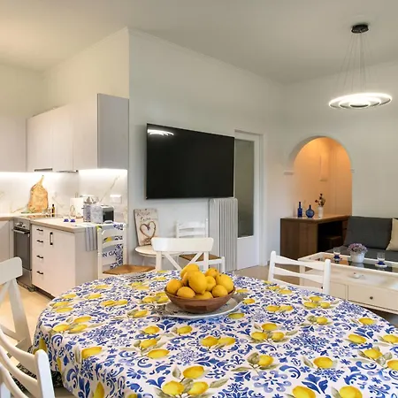 Apartman Anastasia Gardens House *
